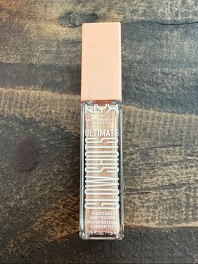 NYX Ultimate Shadow Stick - Shimmery Rose Gold